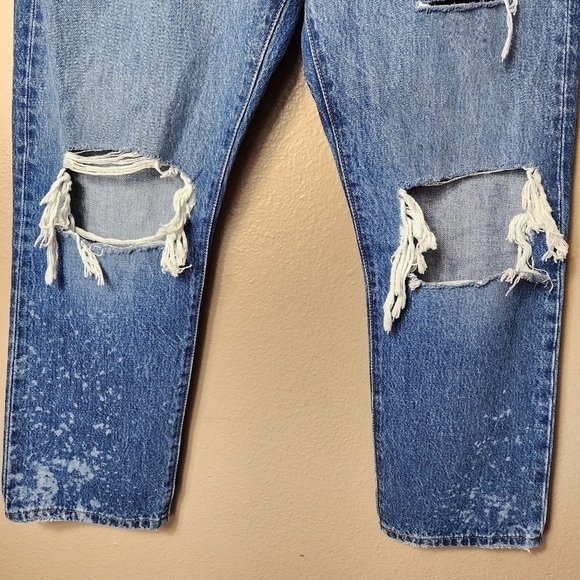 Levis Premium Wmns 501 Button Fly Distressed Cropped Jeans-Size 30x26 NWT - Picture 6 of 16